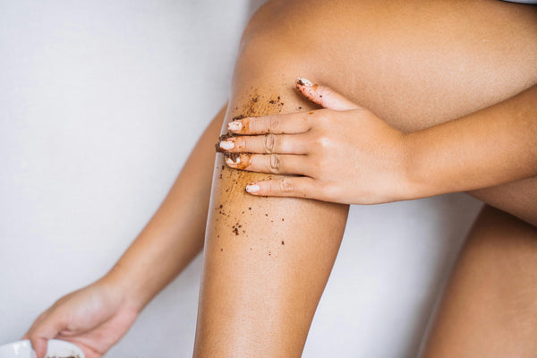 using sea salt and coffee grounds for skin exfoliation on legs